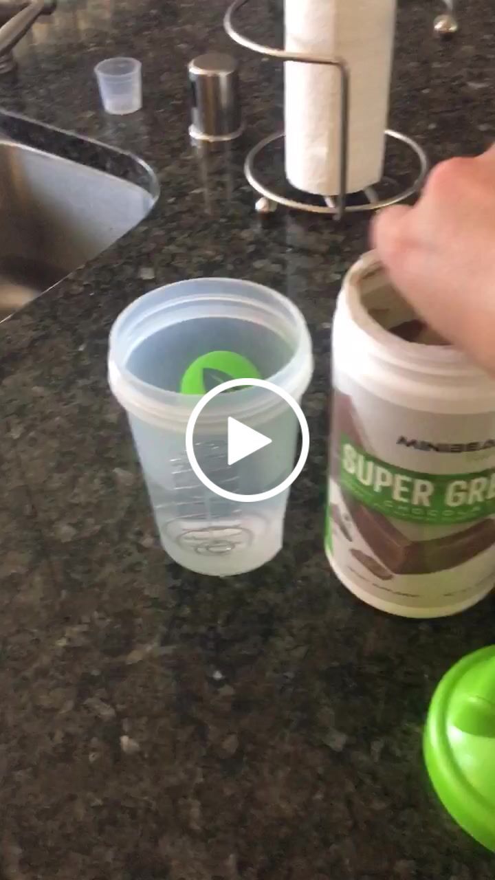 Customer video review of Super Greens