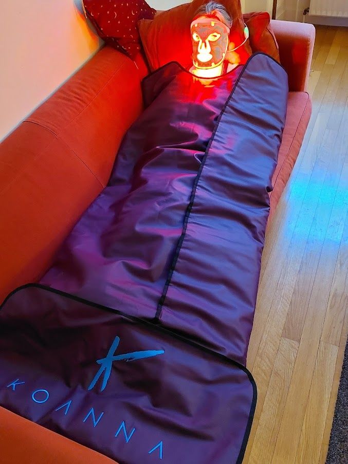 Customer photo review of LED Light Therapy Mask