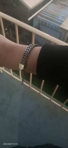 Customer photo review of Hank