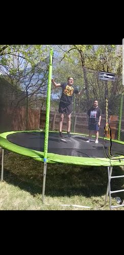 Customer photo review of Kangaroo Hoppers 15FT Round Kids Trampoline