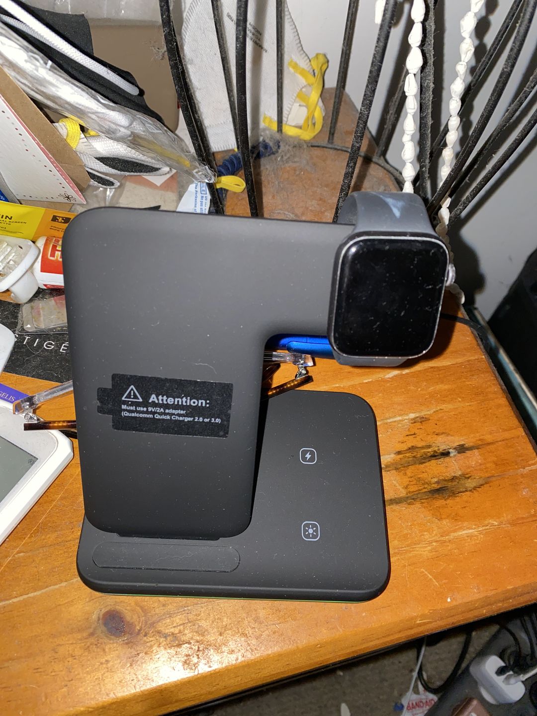 Customer photo review of PTC Select 3 in 1 Wireless Charger Stand Dock for Apple iPhone iWatch Airpods & Samsung
