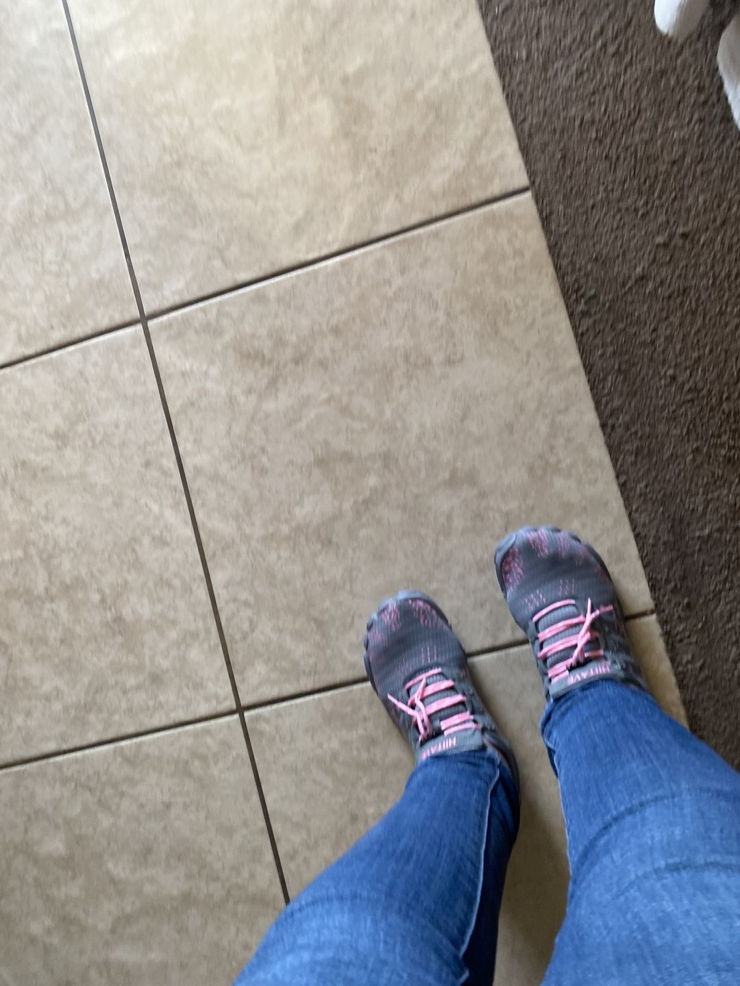 Customer photo review of Hiitave  Women’s Barefoot Minimalist water shoes