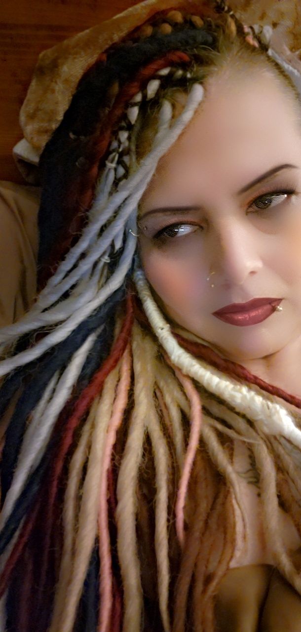 Customer photo review of (PRE ORDER) Dusty Pink  - (1 pack of 5 Dreads)