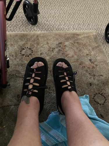 Customer photo review of The Traveler Sandal