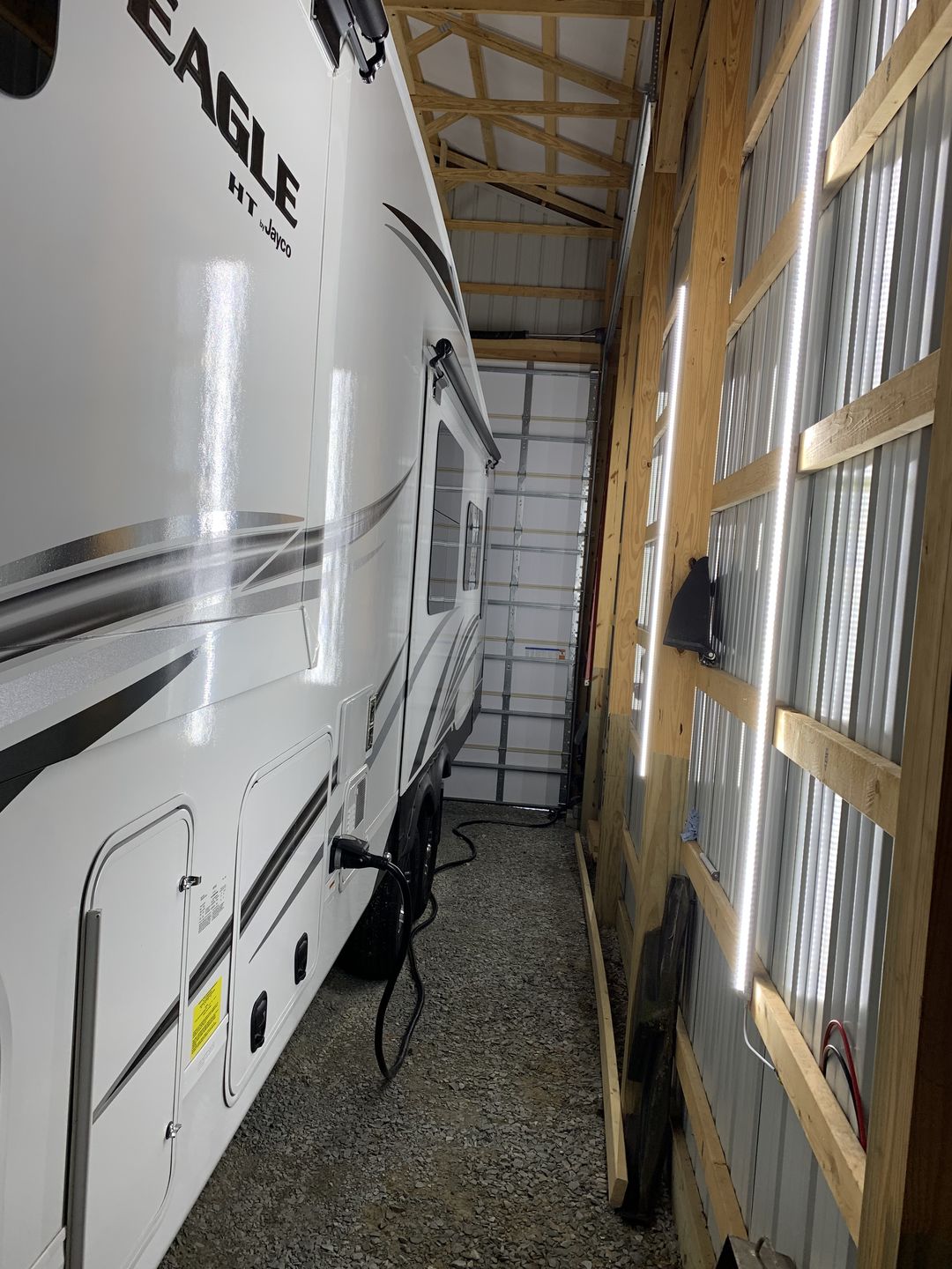 Customer photo review of T8 8ft V Shape LED Tube Light 60W Integrated, 5000K Daylight White, Clear, Linkable 8 Foot LED Shop Light for Garage, Warehouse, Plug and Play