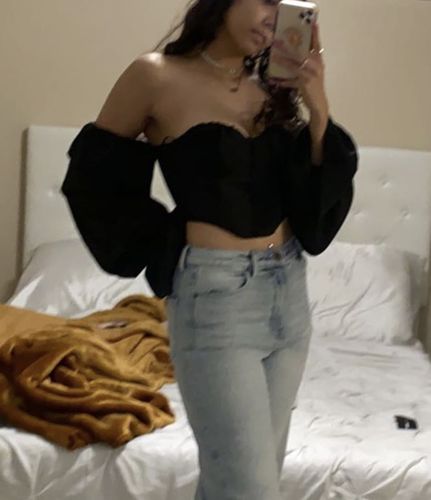 C. T. review of Cynthia Top image 1 out of 1