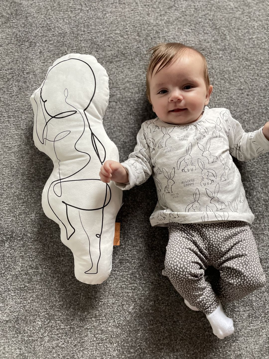 Customer photo review of Birth Pillow Line One