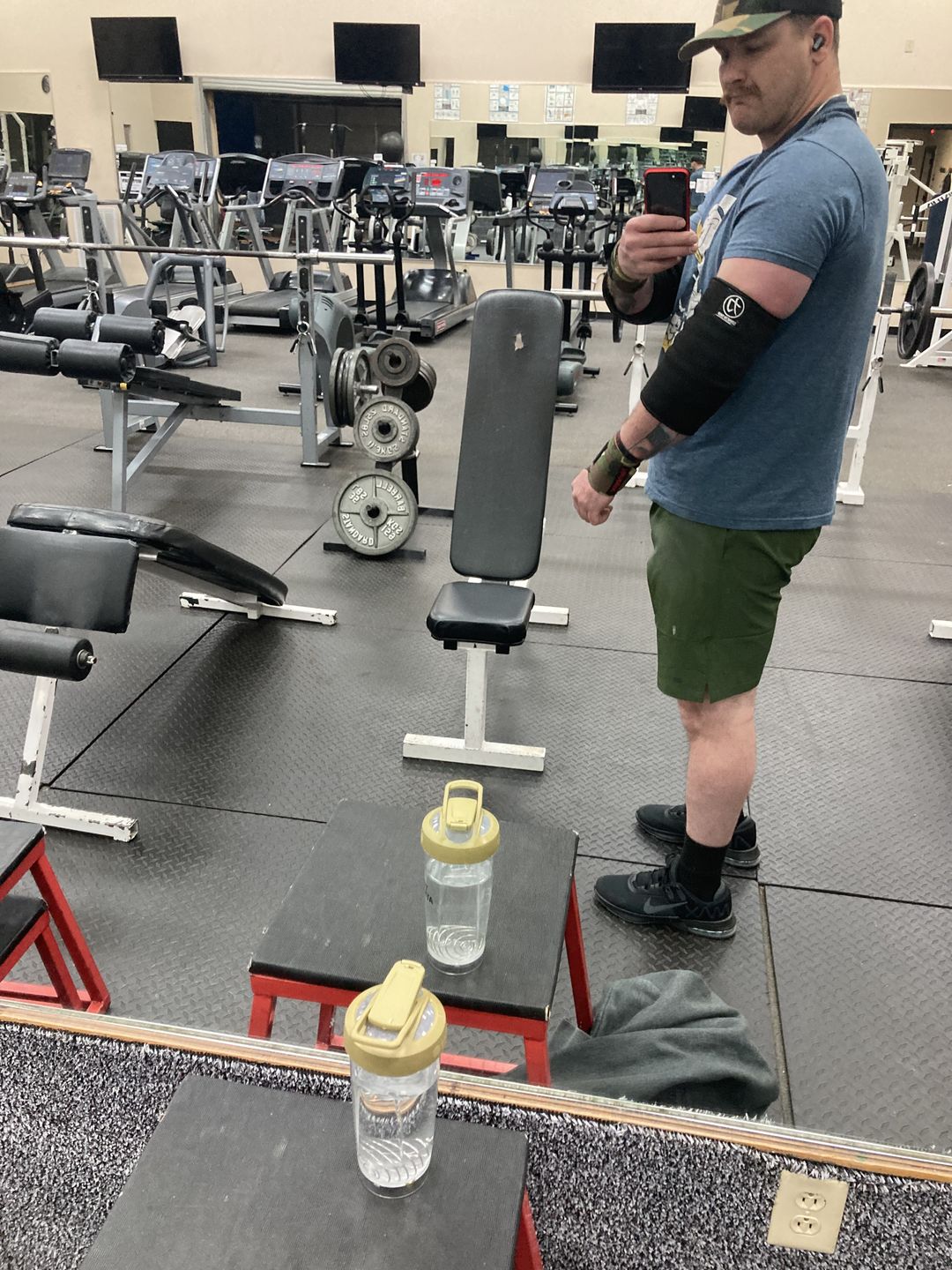 Customer photo review of Strength Shop Odin Elbow Sleeves - Triple Ply - Black