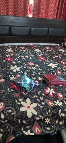 Customer photo review of Welford-Bed Sheet Set