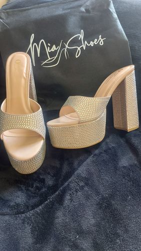 Customer photo review of Plataforma Estrella Nude Brillos
