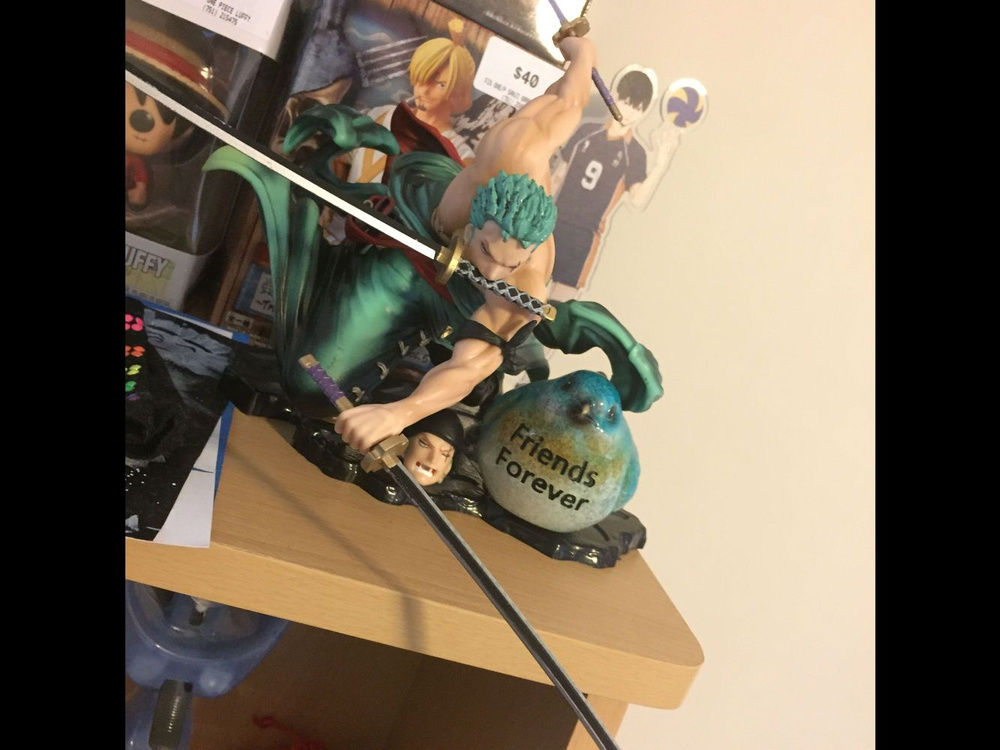 Customer photo review of Roronoa Zoro Santoryu - Action Figure