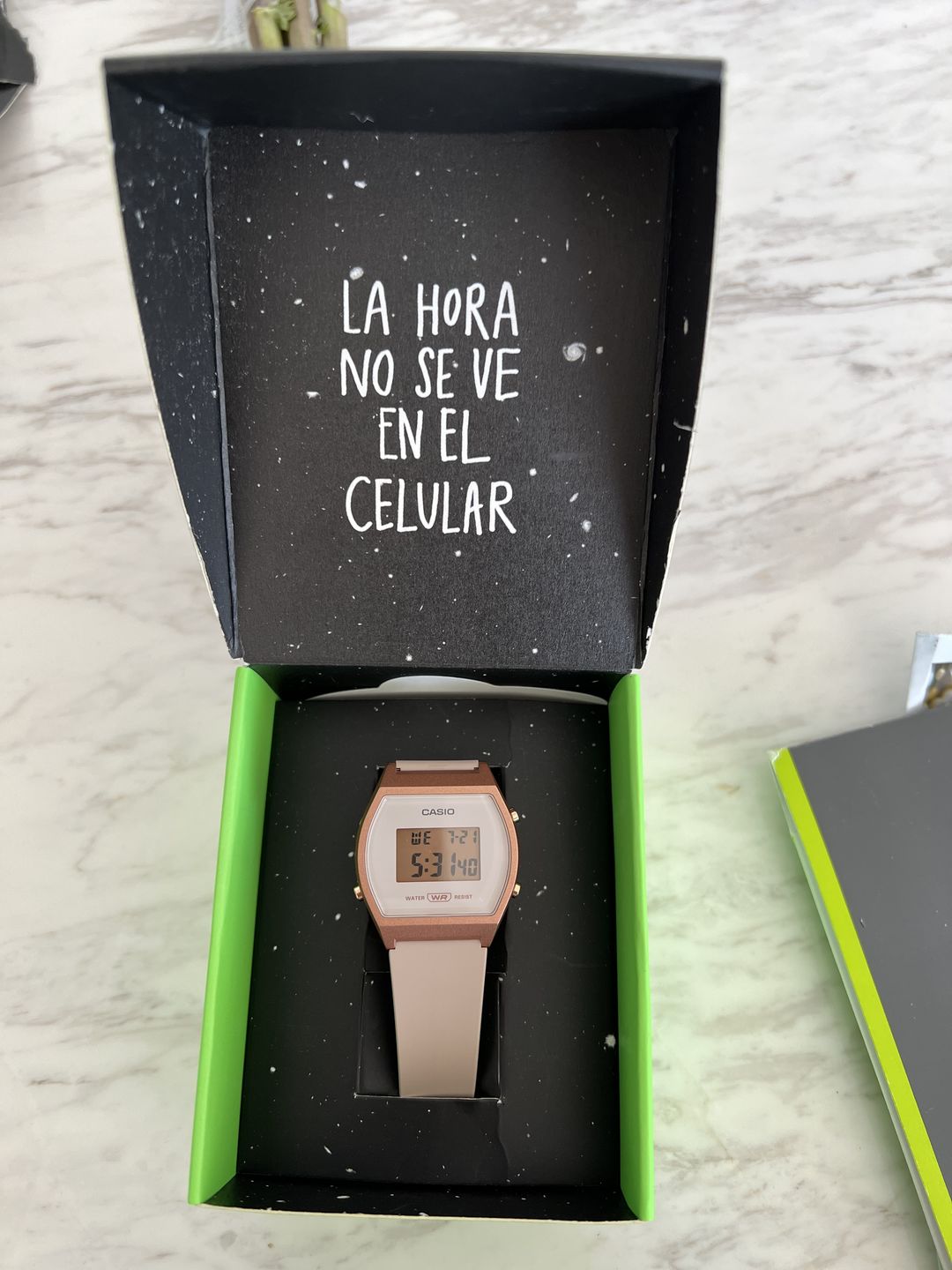 Customer photo review of Reloj Casio Vintage LW-204-4ADF Rosado Digital