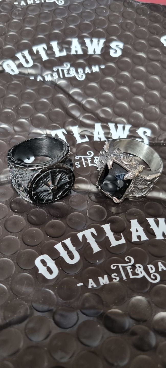 Customer photo review of THE CAPTAIN. - BLACK