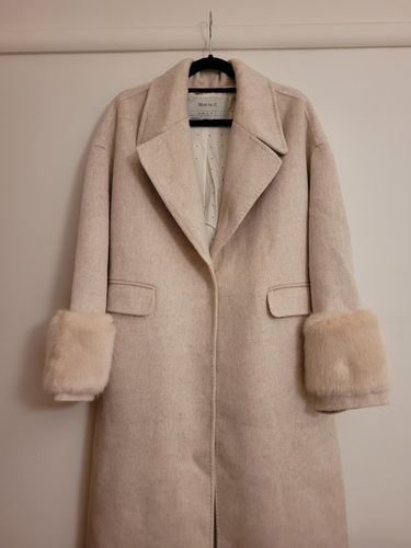 Customer photo review of 19FW013 Ember Mood Board Coat