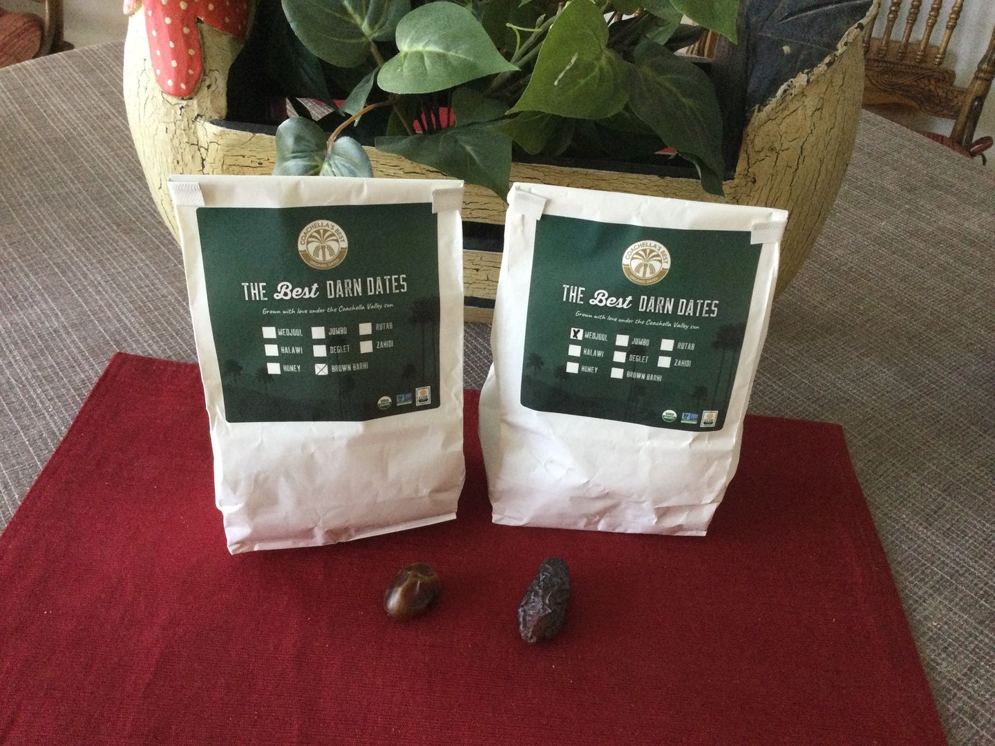 Customer photo review of Mix & Match Date Varieties (2-Pack)