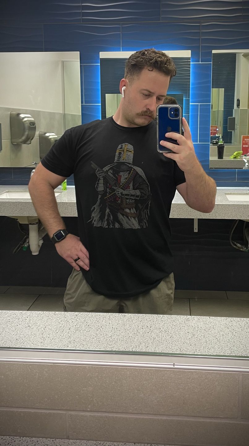 Customer photo review of Shotgun Crusader (Shirt)