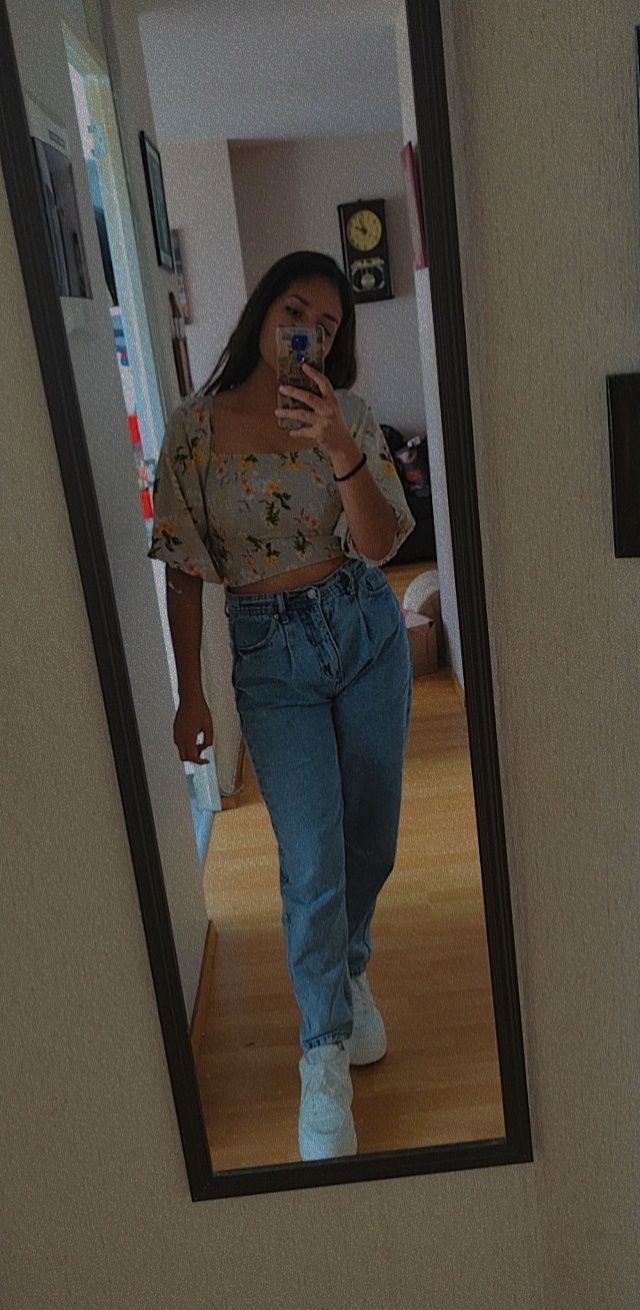 Customer photo review of ZAPATILLA BLANCA C7324