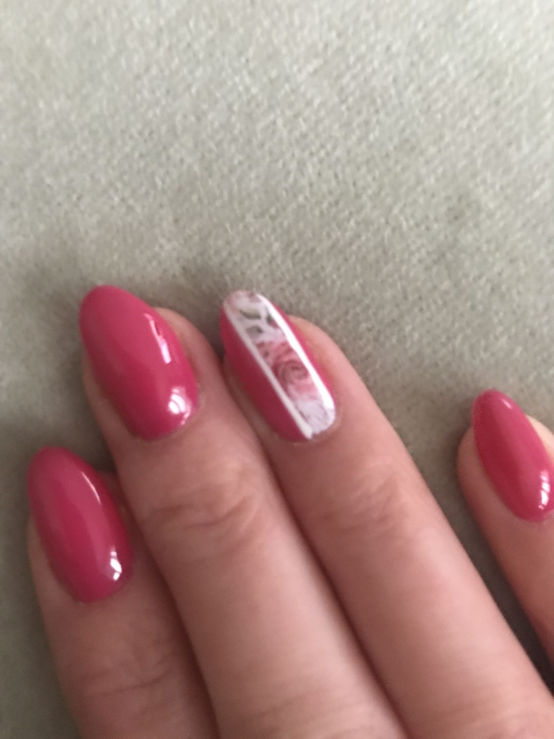 Customer photo review of Semilac Nail Transfer Foil Flowers 27