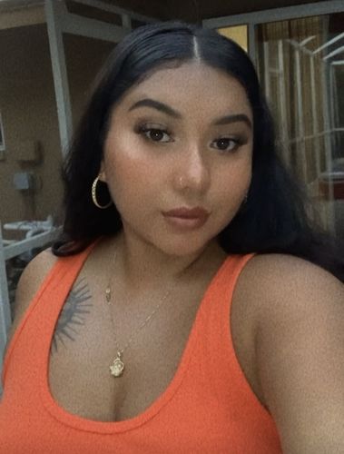 Customer photo review of “Aiko” hoop earrings