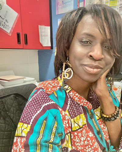 Customer photo review of DOPE Earrings 2.0