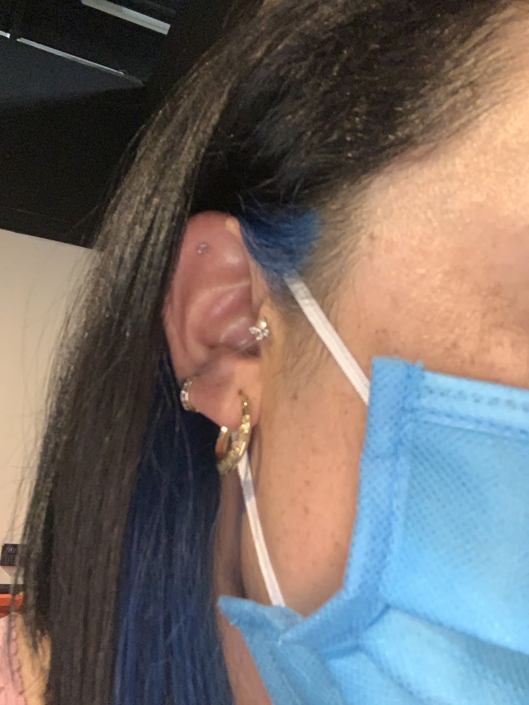Customer photo review of Piercing de Mariposa