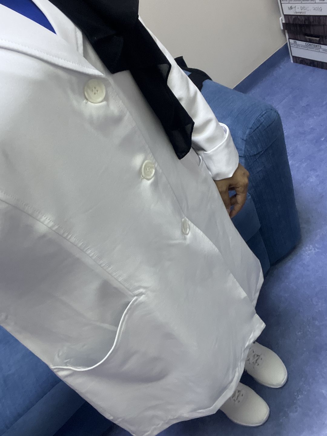 Customer photo review of لابكوت ايڤ سليك جريز اناتومي ~Labcoat Eve Sleek Grey's Anatomy