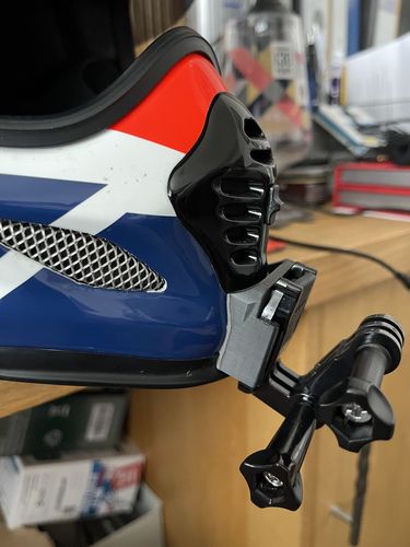 Customer photo review of Arai XD-4/Tour-X4 Camera Mount