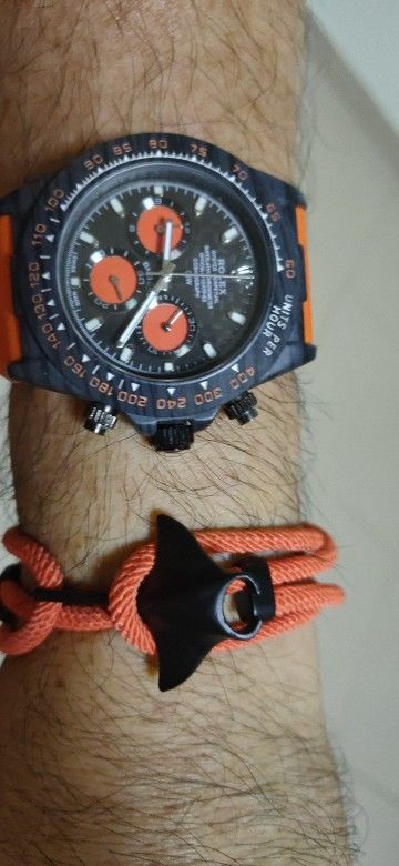 Customer photo review of Adjustable Manta Bracelet - various colours