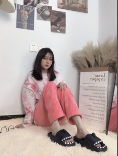 Customer photo review of Shark Slippers 2.0