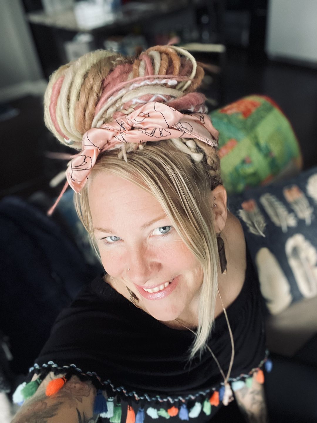 Customer photo review of Dusty Pink  - (1 pack of 5 Dreads)