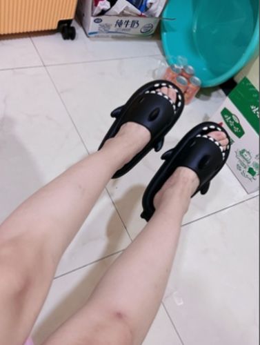 Customer photo review of Shark Slippers 2.0