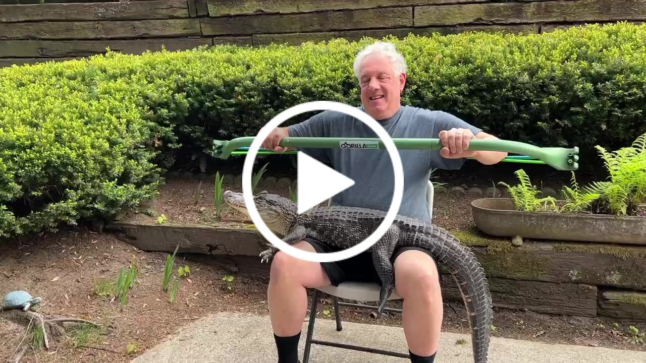 Customer video review of Gorilla Bow Travel