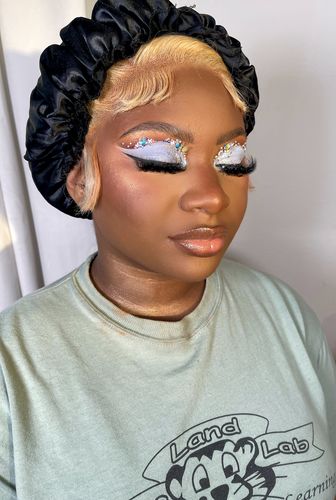 Customer photo review of 18mm - 21mm Faux Mink Messy Lashes