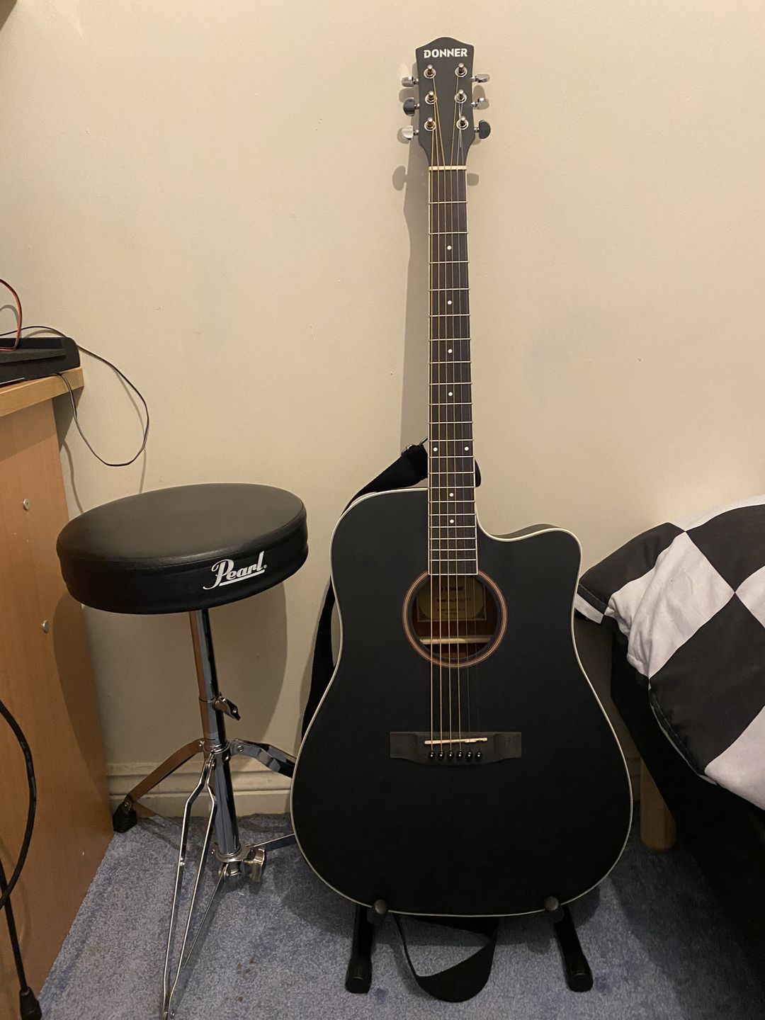Customer photo review of Donner DAG-1CB Guitare Acoustique 4/4 Guitare Folk 41 Pouces pour Adultes Débutant