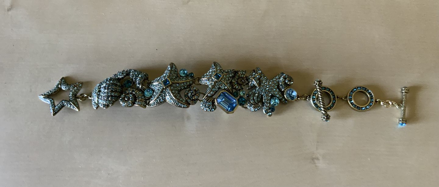 Customer photo review of HEIDI DAUS®"Toggle Extenders" Crystal Toggle Extender