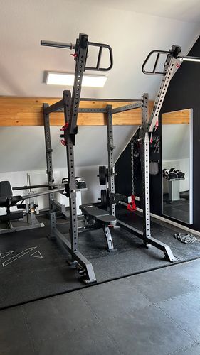 Customer photo review of R8 Slate | Power Rack