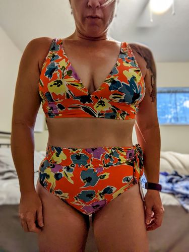Customer photo review of Anne Cole - Women's Halter Bikini Top