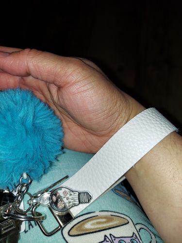 Customer photo review of White Faux Leather Key Fob Keychain