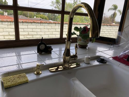 Customer photo review of Victorian Single-Hole Kitchen Faucet With Pull Out Spout