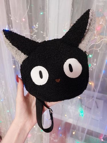 Customer photo review of Kawaii Kiki's Delivery Service Jiji Crossbody Bag