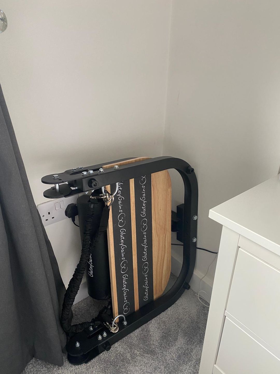 Customer photo review of 1. GluteyGains Hip Thrust Machine