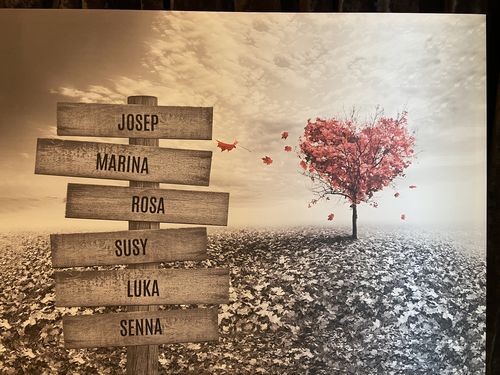 Customer photo review of Lienzo Árbol Corazón con Nombres Personalizados