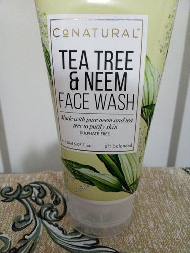 Customer photo review of Tea Tree & Neem Face Wash