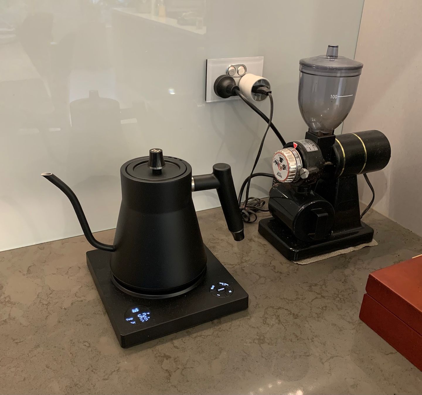 Customer photo review of The Artisan Barista - Smart Electric 1.0L Kettle