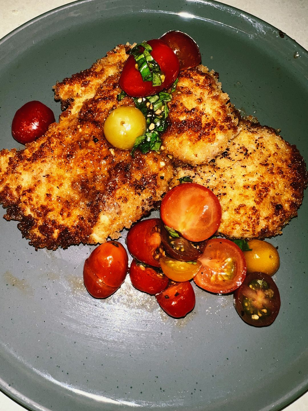 Customer photo review of Murray's Boneless Skinless Chicken Breast, 3x 6oz Breasts