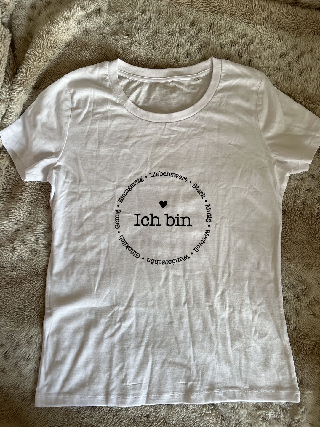 Customer photo review of Ich bin 100% Bio T-Shirt