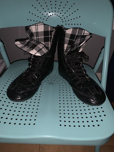 Customer photo review of Bi-Boot, the convertible boot by TAYGRA, dark