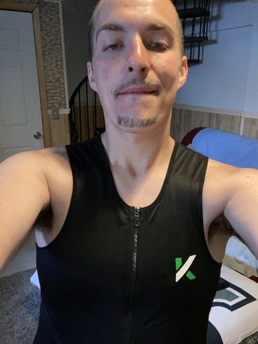 Customer photo review of Men's Zipper Neoprene Sauna Vest