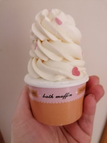 Customer photo review of Handmade Bath muffin Pink Hearts 200 g / 7,94 oz.