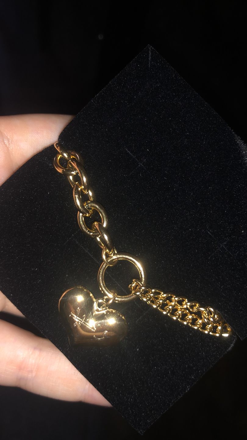 Customer photo review of Chunky Heart Armband + Gravur